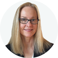 Editor Headshot - Beth Laurence